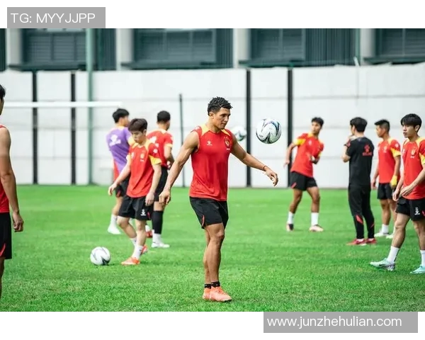 体育实时数据广州足球队比赛经验引发热议球迷对战术和表现的争议不断升级