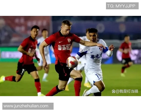 运动数据南京足球队实力引发热议球迷对球队表现的不同看法与争论